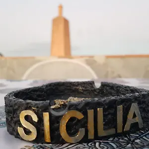 Sicula Folk , Aeroporto di Catania Fontana Rossa Italia