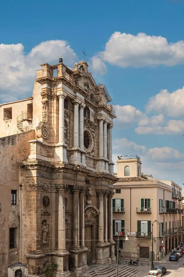 Nice apartment near Piazza Kalsa by Wonderful Italy Palermo